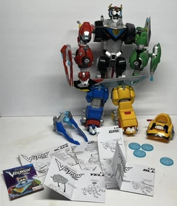 Figura de acción Voltron Die-Cast Legendary Defender completa - Imagen 1 de 24