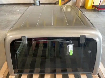 Jeep TJ Wrangler OEM montaje techo rígido de fábrica pintado caqui 1997-2006 08325 Foto 1 de 4