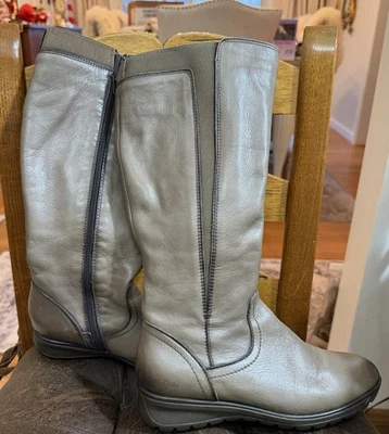 Taos Womens Deluxe Leather Knee Zip Taupe Boots Size 7, Excellent, Unused - Image 1 of 4