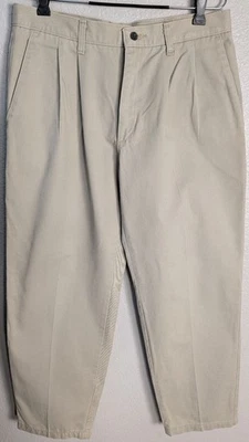 Lee Pleated Chinos Pants Mens 33x30 Tan Khaki Relaxed Fit 100% Cotton - Image 1 of 4