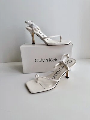 ✨Nova sandália feminina branca de couro sintético CALVIN KELIN Millie tamanho 7,5M - Imagem 1 de 4