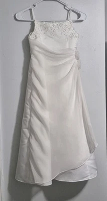Vestido de novia David para niña blanco formal flor talla 6 tul debajo adornado Foto 1 de 4