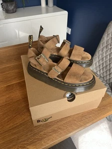 DR MARTENS GRYPHON TUMBLED NUBUCK LEATHER PLATFORM SANDALS - Size 5- Beige - Picture 1 of 2