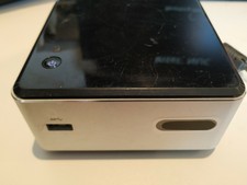 == Intel NUC DN2820FYKH 4GB 120GB SSD Windows 10 ==