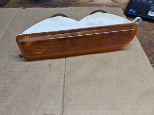 1997-2001 Jeep Cherokee Left Front Driver Side Turn Signal Lamp 55055143 OEM