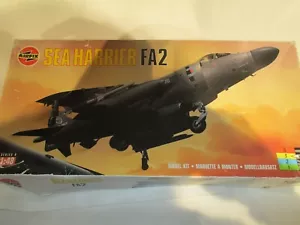 AIRFIX 1:48 SEA HARRIER FA2 RN - Imagen 1 de 3