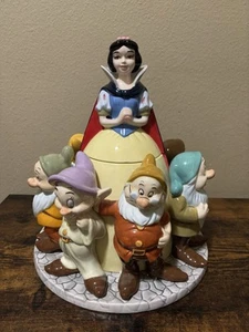 Walt Disney Snow White and The Seven Dwarfs Cookie Jar Ceramic 75th Anniversary - Picture 1 of 8