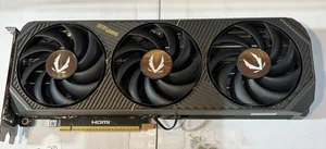 ZOTAC GAMING GEFORCE RTX 5070 SOLID OC 12GB - Picture 1 of 7