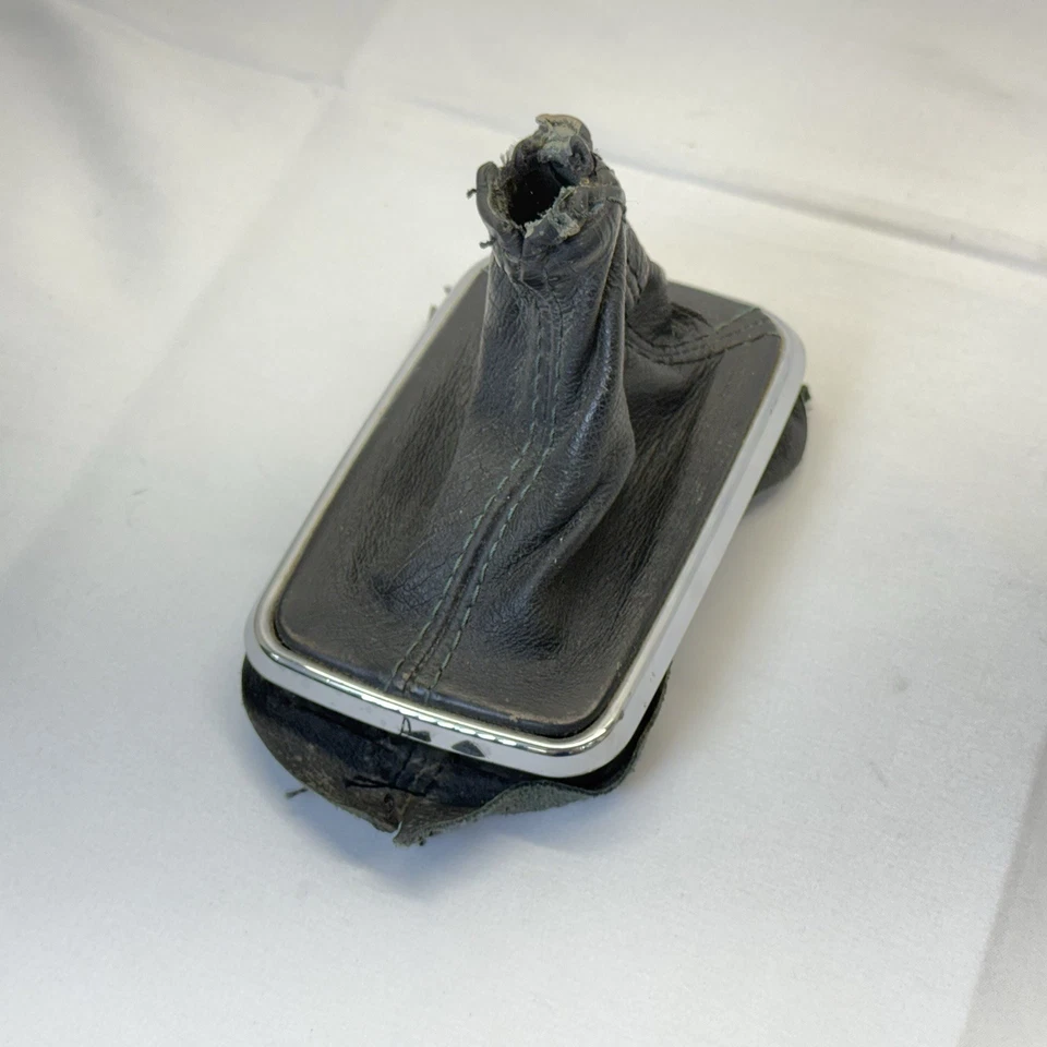 Maserati Quattroporte M139 Transmisión Automática Palanca de Cambios Perilla Bota Cubierta Fabricante de Equipo Original Foto 1 de 4