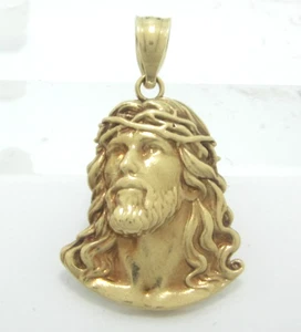 STUNNING 14K YELLOW GOLD RELIGIOUS (1-1/8") JESUS HEAD PENDANT      2.2G - Picture 1 of 7