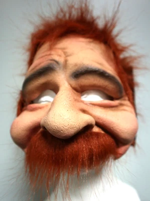 Máscara hecha a mano para adultos Tío Bobby Cosuin Rojo Mejor- Zagone Studios "Rusty" Foto 1 de 4