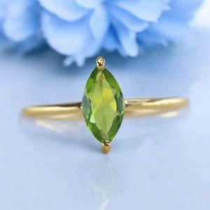 925 Sterling Silver 8x4 mm Marquise Cut Natural Peridot Ring - Picture 1 of 6
