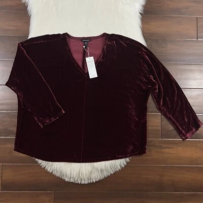 Top para mujer Eileen Fisher talla grande terciopelo claret profundo cuello en V Foto 1 de 4