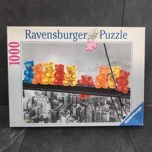 Rompecabezas Ravensburger Gelini ositos de goma en el almuerzo New York 1000 piezas completo  - Imagen 1 de 7
