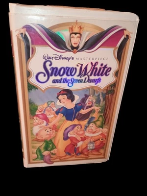 Walt Disney's Snow White and the Seven Dwarfs Masterpiece Collection VHS SEALED  - Image 1 of 3