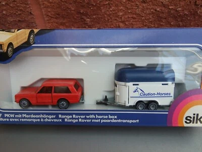 Range Rover Series 1 with 4-wheel Horsebox - Red Siku 1/55 BOXED - Image 1 of 2