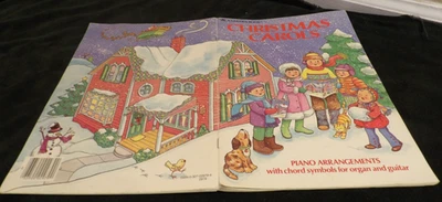 VINTAGE 1981 A GOLDEN BOOK, CHRISTMAS CAROLS Sheet Music Book Piano Organ Guitar - Image 1 of 4