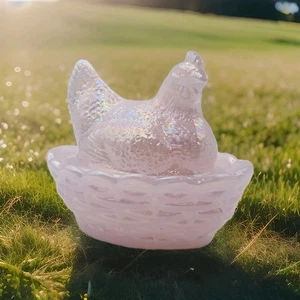Chicken 3" Pink Crown Tuscan Glass on Woven Nest Basket by Mosser Great gift - Picture 1 of 22