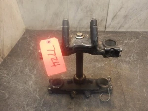 1979 YAMAHA YZ 250 TRIPLE TREE 7724 - Picture 1 of 4