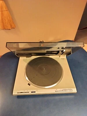 Tocadiscos Technics SL-DL1 de accionamiento directo de seguimiento lineal-reparado-tapas nuevas, lápiz óptico Foto 1 de 4
