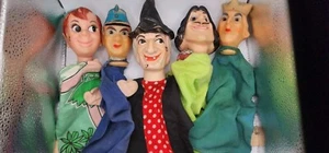 Lot Of 5 Vintage Fairytale Rubber Head Hand Puppets 1960's - Picture 1 of 2