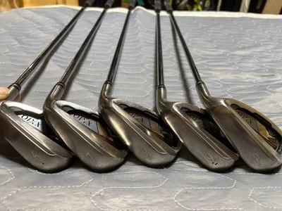 DUNLOP XXIO 10 irons #6-9,Pw(5Clubs)/NS PRO DST 870GH/Flex:Regular/ Iron set - Image 1 of 4