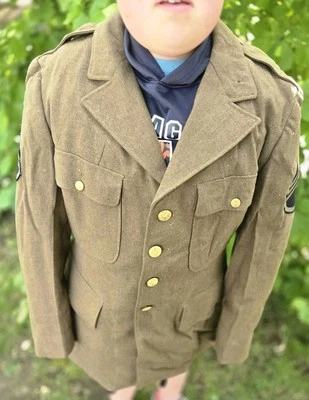 Chaqueta uniforme de 4 bolsillos para hombre alistado del ejército de Estados Unidos de la Segunda Guerra Mundial talla 44S talla grande Aaf Aac Foto 1 de 4