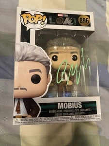 Signed Owen Wilson As Mobius From Marvels Loki Tv Show Funko Pop Vinyl - Picture 1 of 6