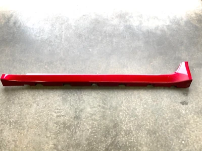 08-09 CADILLAC CTS SEDAN LEFT DRIVER SIDE SKIRT ROCKER PANEL MOLDING RED 505QOEM - Image 1 of 4