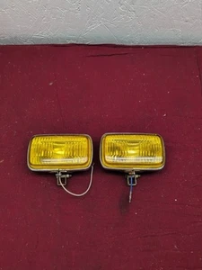 Vintage K-Mart style yellow fog lamps pair working condition driving accessory - Picture 1 of 16
