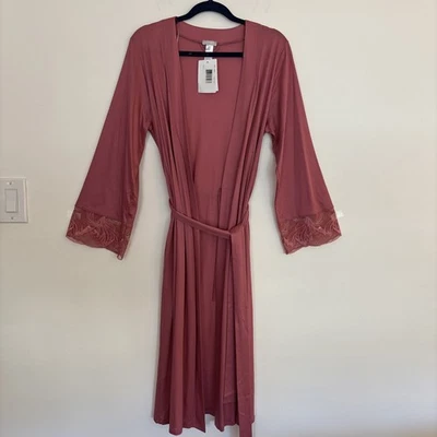 Hanro Women's Lace Accented Sleeves Robe with Self Tie Waist Size S NWT Pink - Image 1 of 4