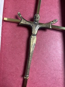 Vtg Mid-Century Bronze & Gold Tone Metal Wall Hanging Jesus Crucifix Cross 10” - Picture 1 of 3