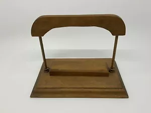 Vintage Wood Footed Napkin Holder MCM in Excellent Condition copper hardware - Picture 1 of 6