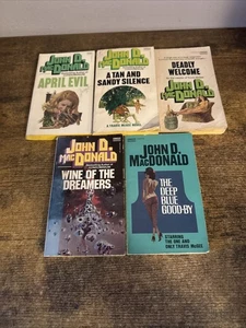John D. MacDonald Posten von 5 Vintage Taschenbüchern, 2 aus Travis McGee Serie - Bild 1 von 2
