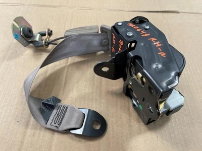 00-03 Conjunto de cinturón de seguridad trasero derecho derecho Jaguar XJ8 VANDEN PLAS usado Foto 1 de 4