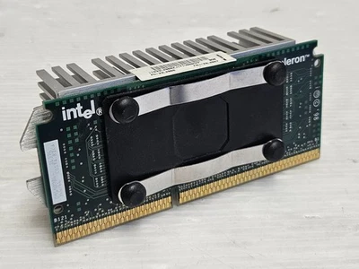 Intel Celeron 366MHz, Slot 1, SL376, 128KB Cache, FSB 66MHz, With Heatsink - Image 1 of 3