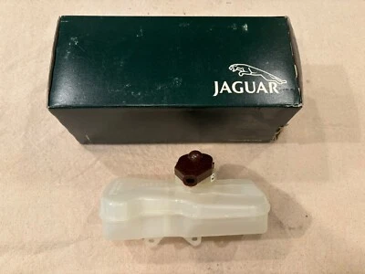 JAGUAR GENUINE #CAC3217 XJ6 BRAKE FLUID TANK RESERVOIR - BRAND NEW NOS - Image 1 of 4
