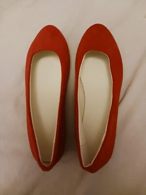 Zapatos de vestir sin cordones estilo gamuza roja para mujer talla 37 (US 6.5) - punta redonda Foto 1 de 4