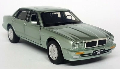 Tayumo 1/32 Jaguar XJ6 (X300 etc) Seafrost Pull back Diecast model car - Image 1 of 4