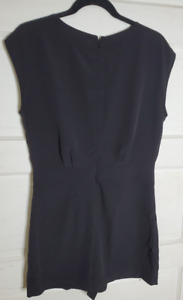 Vince Camuto Romper Size Small.  Flawless!