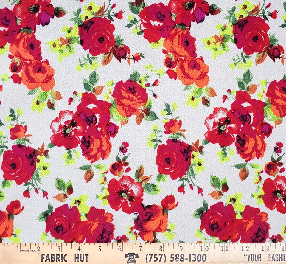 Liverpool Tejido Rojo/Flores de Neón en Blanco 58" Tela por Yarda Foto 1 de 1