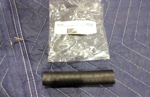 63 C2 Corvette Crank Case Vent Hose Air Cleaner to Oil Fill Tube--NEW - Foto 1 di 3