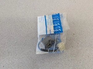 New NOS OEM Volvo 740 760 780 940 960 Right Heated Seat Switch 1363396 - Picture 1 of 4