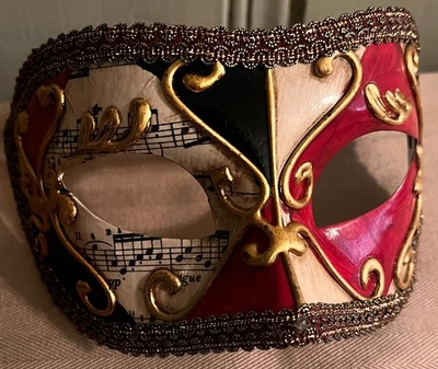 VINTAGE HAND MADE VENETIAN CARNIVAL MASK - Image 1 of 4