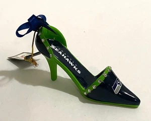 GLASS HIGH HEEL SEATTLE SEAHAWK TEAM SHOE ORNAMENT, 2"x 4" - Picture 1 of 1