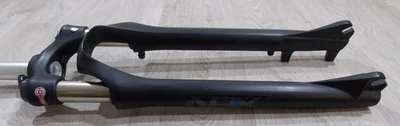 Suntour Nrx-D rl Air Trekking Suspension Black Matte 2 15/32in Remote Lockout - Image 1 of 4