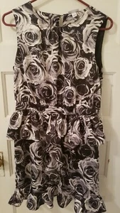 Nwts Kate Young Target Ladies Size 10 Black & Silver Rose Peplum Ruffled Dress  - Picture 1 of 8