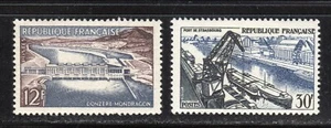 France 1956 SC# 807, 809 - Dam - Rhine Port Strasbourg M-H Lot # 038 - Picture 1 of 2