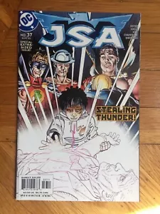 DC Comics JSA #37 (2002) Geoff Johns File Photo - Picture 1 of 2