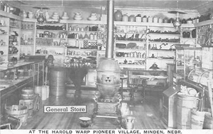 Postal J65/Minden Nebraska c50s Interior Harold Warp Pioneer Store 133 - Imagen 1 de 4